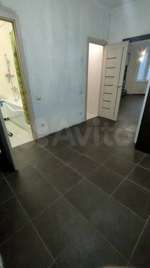 2-к. квартира, 76 м², 5/19 эт.