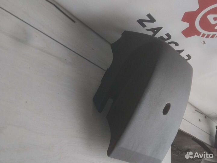 Toyota Camry V70 Кожух рулевой колонки