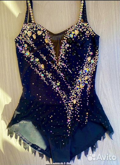 Купальник для художественной гимнастики