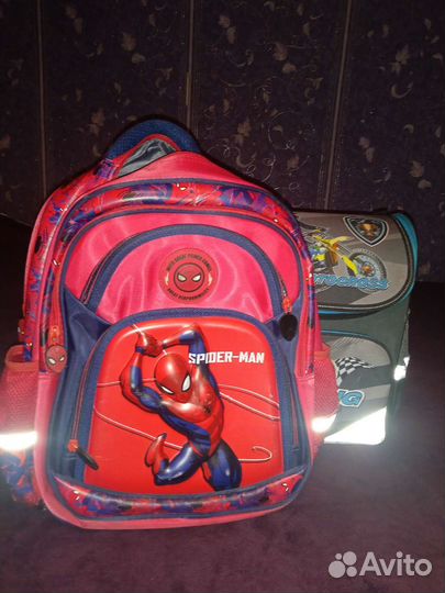 Школьный рюкзак