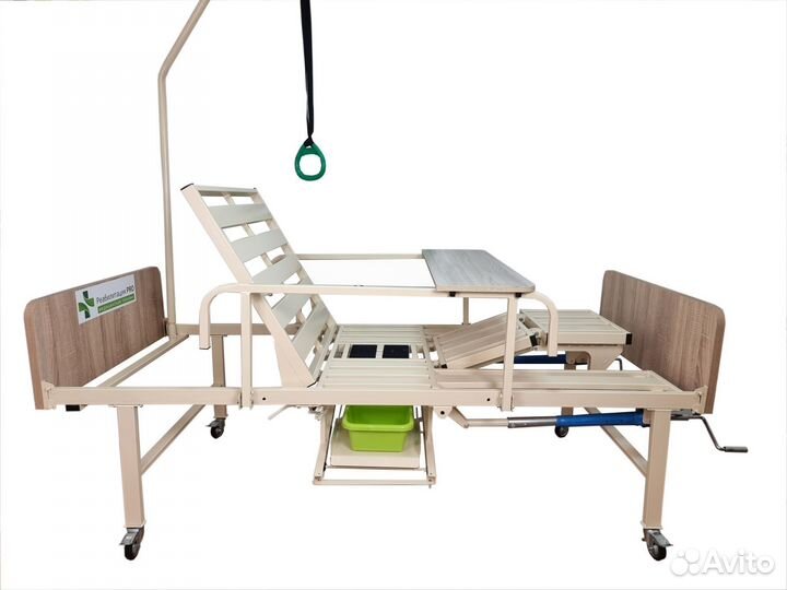 Медицинская кровать