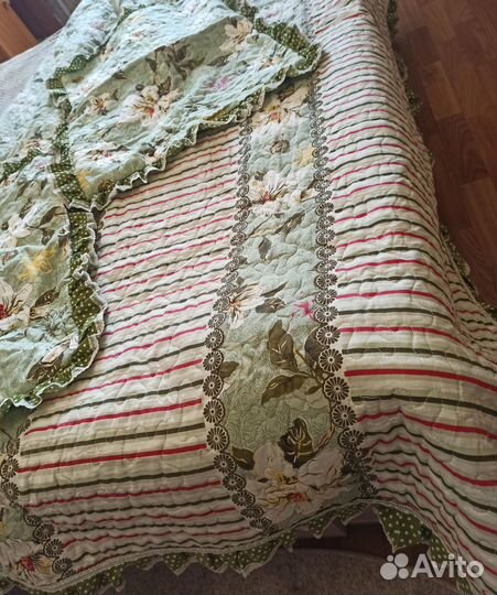 Покрывало на 2 х спальную кровать