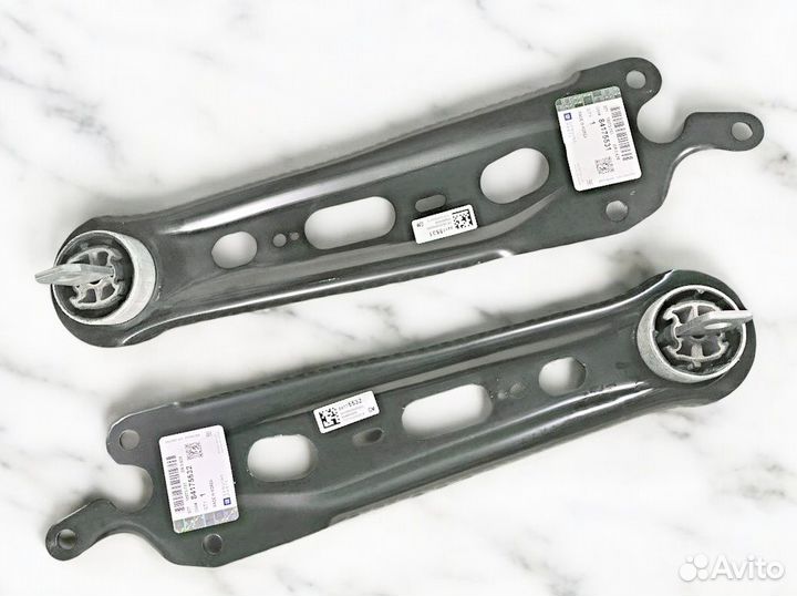 Рычаг задний Chevrolet Equinox 3 продольный