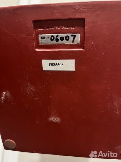 Статуэтка доктор Guillermo Forchino