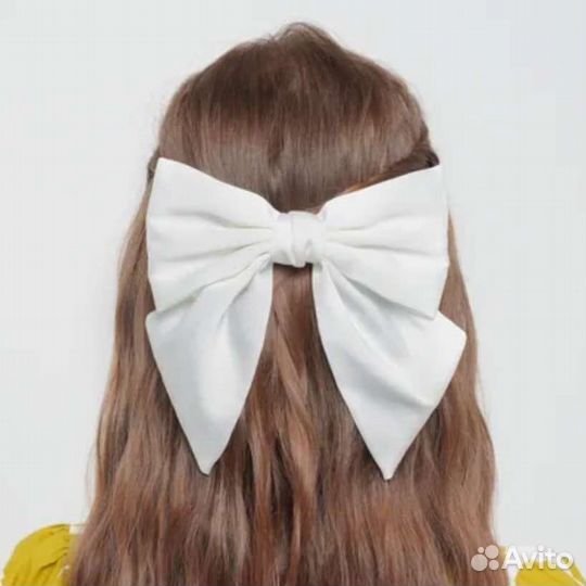 Бант на заколке