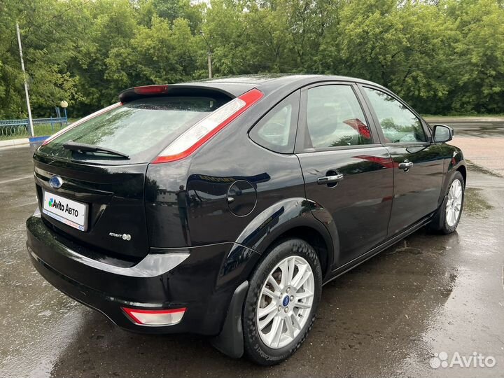 Ford Focus 1.6 МТ, 2011, 198 000 км