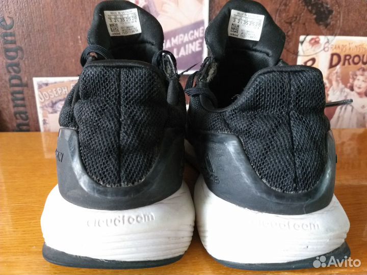 Кроссовки Adidas