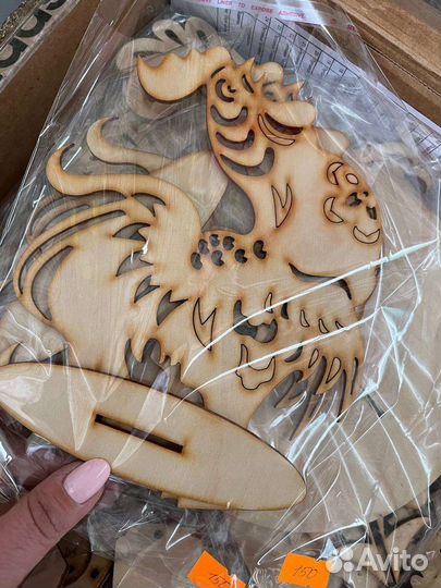 Резной декор из дерева