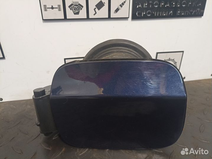 Лючок бензобака для BMW X5 E70