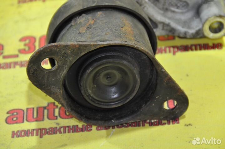 Подушка двигателя правая Honda Accord 7