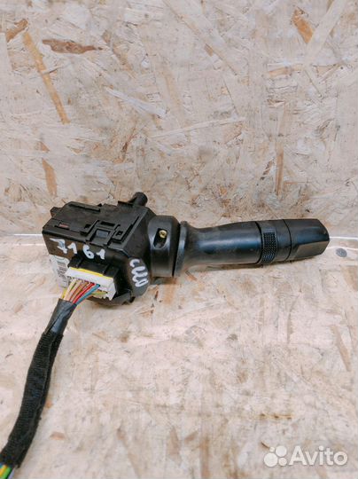 Переключатель стеклоочистителей Kia Ceed