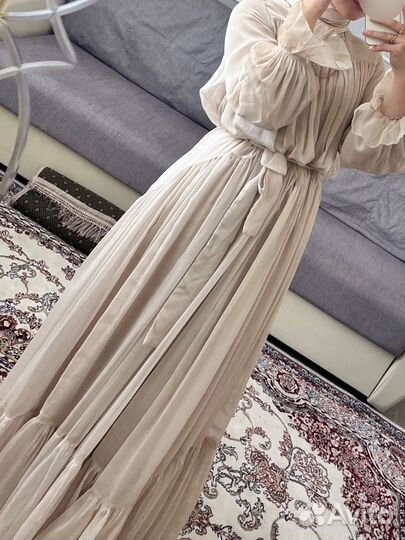 Вечернее платье в пол пышное