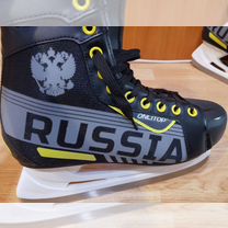 Коньки хоккейные 42 размер