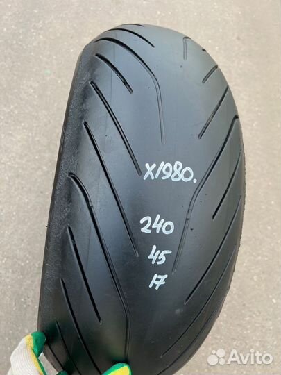 240/45 R17 michelin pilot power 3 2ct+ 1980x