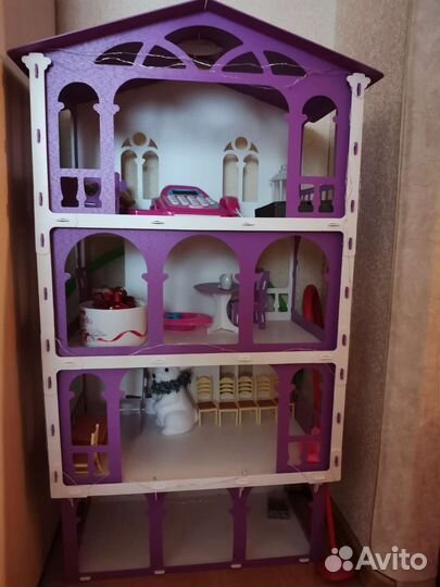 Кукольный домик