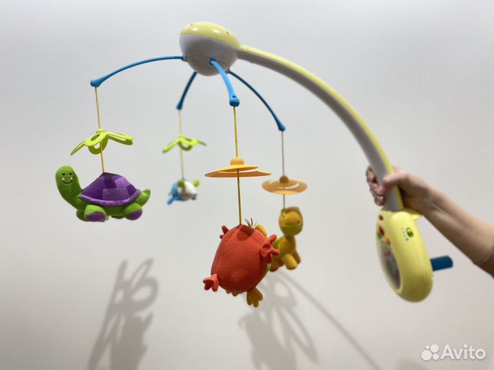 Мобиль на детскую кроватку