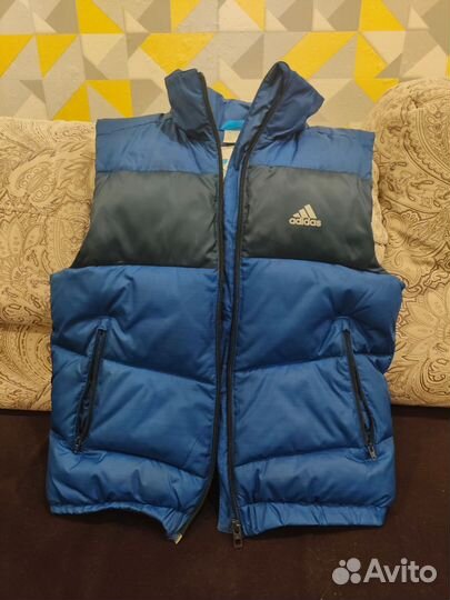 Жилетка Adidas на 140 см