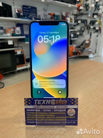 iPhone X 64Gb