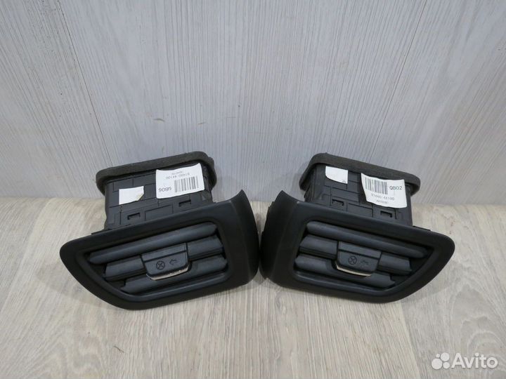 Дефлектор торпедо Kia Rio 3