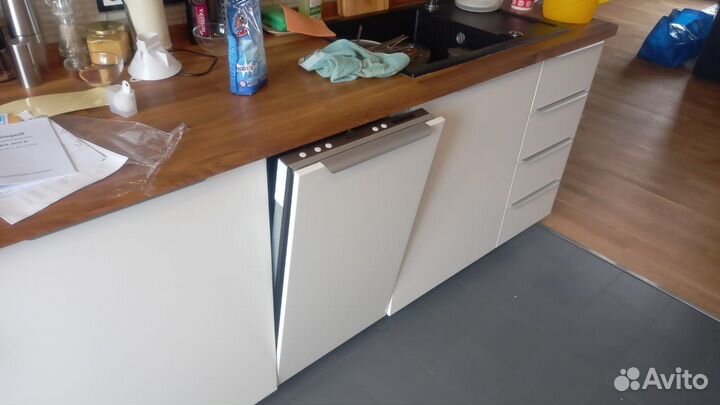 Профессиональный мастер по посудомоечным машинам