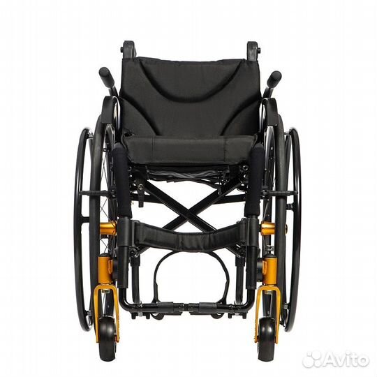 Инвалидная кресло-коляска активного типа Ortonica
