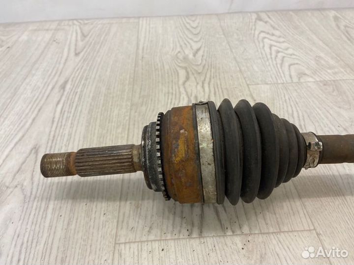 Привод передний правый Mitsubishi Lancer 9 CS5W