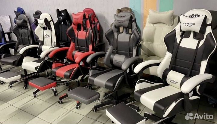 Компьютерное кресло с массажем новое