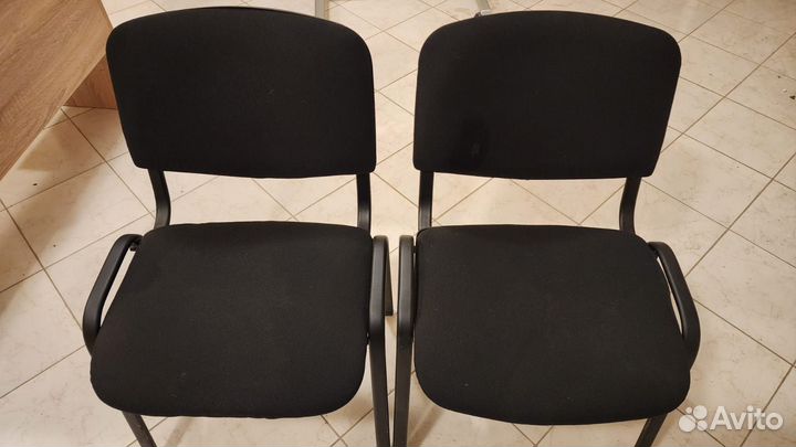 Офисные стулья изо