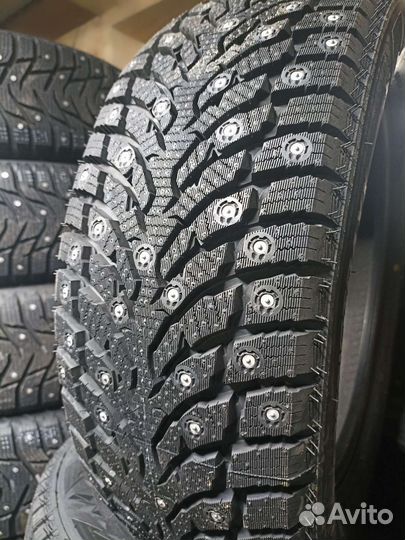 Landspider Arctictraxx 205/55 R16 94T