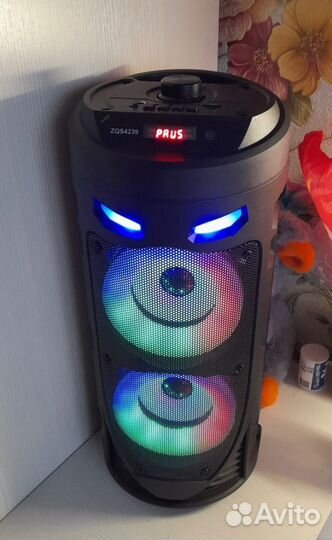 Новая колонка беспроводная bluetooth с микрофоном