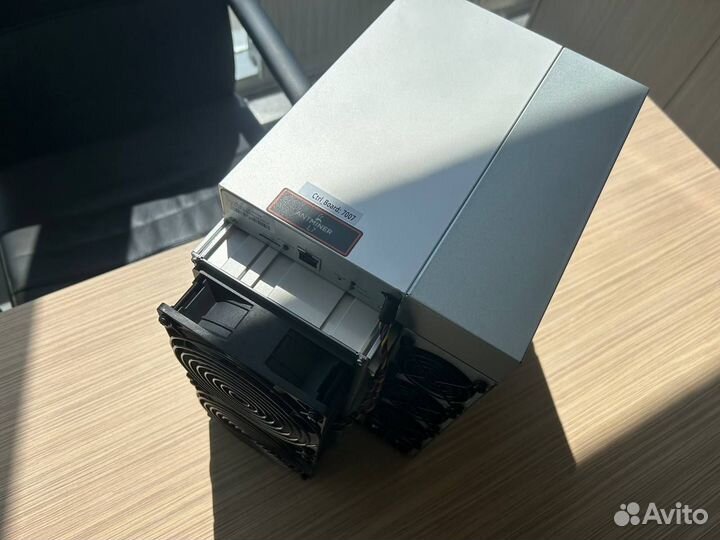 Asic майнер Bitmain Antminer L7 8800MH/s