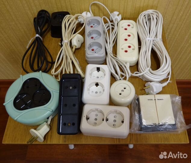 Удлинители,тройник, выключатель,розетки,вилки СССР