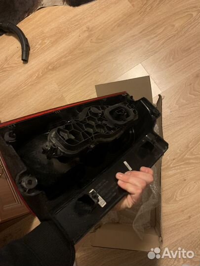 Фара задняя правая pegout traveller