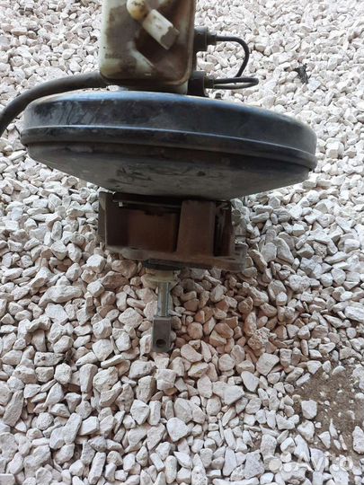 Вакуумный усилитель тормозов Рено Меган 2