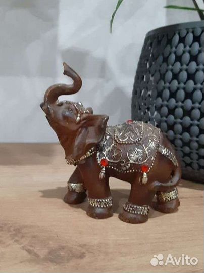 Статуэтка слон