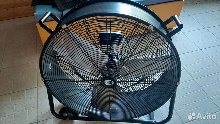 Вентилятор пром. D60cm