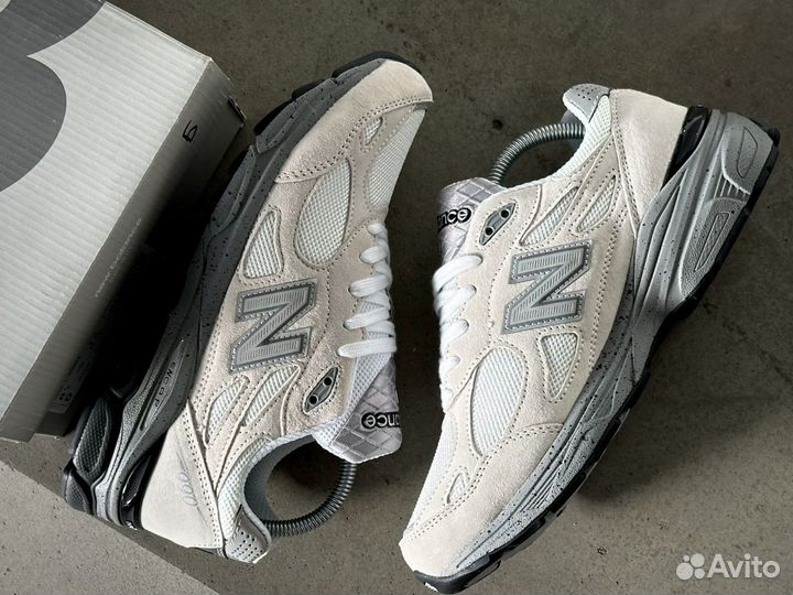 Кроссовки New Balance 990v3