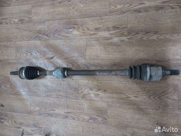 Привод правый Kia Rio 3 Hyundai Solaris 1