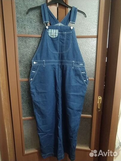 Комбинезон джинсовый