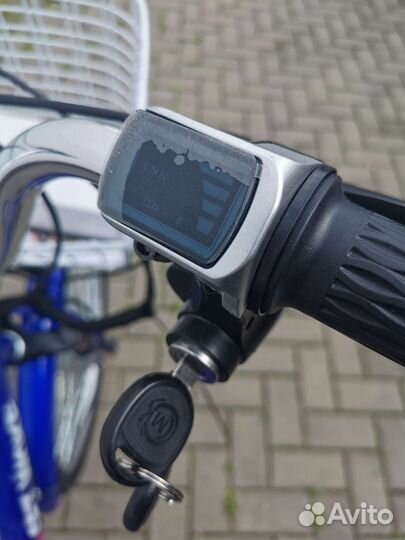 Велосипед трехколесный электрический