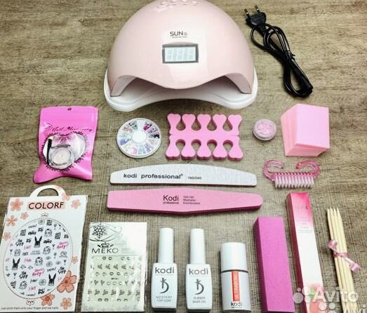 Стартовый набор для маникюра лампа+