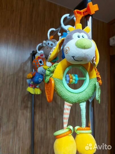 Развивающие игрушки для малышей