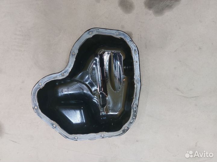 Поддон масляный двигателя Toyota Camry