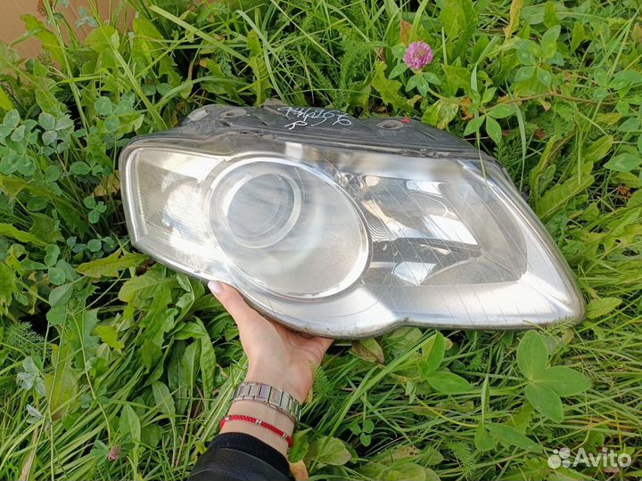 Фара правая volkswagen passat B6