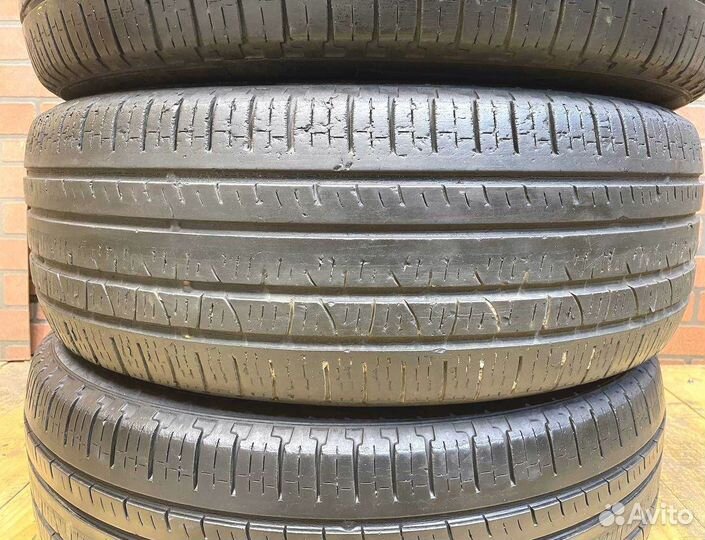 Pirelli Scorpion Verde All Season 215/60 R17 96V