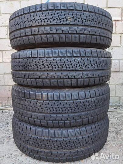 Pirelli Ice Asimmetrico 225/65 R17 102Q