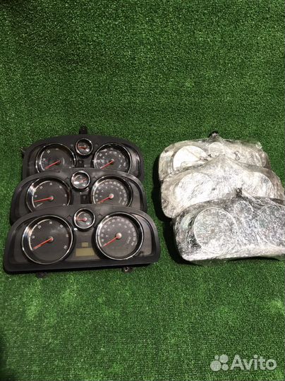 Щиток приборов Opel Antara