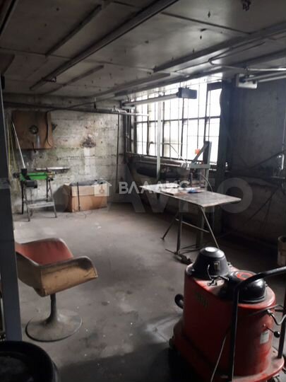 Продам помещение свободного назначения, 694 м²