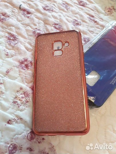 Новый чехол на Самсунг А 8-2018 года