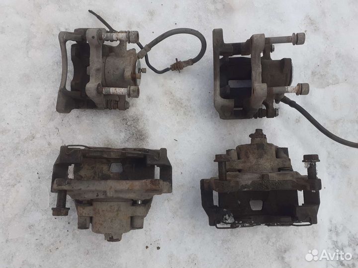 Передние и задние супорта на tiguan